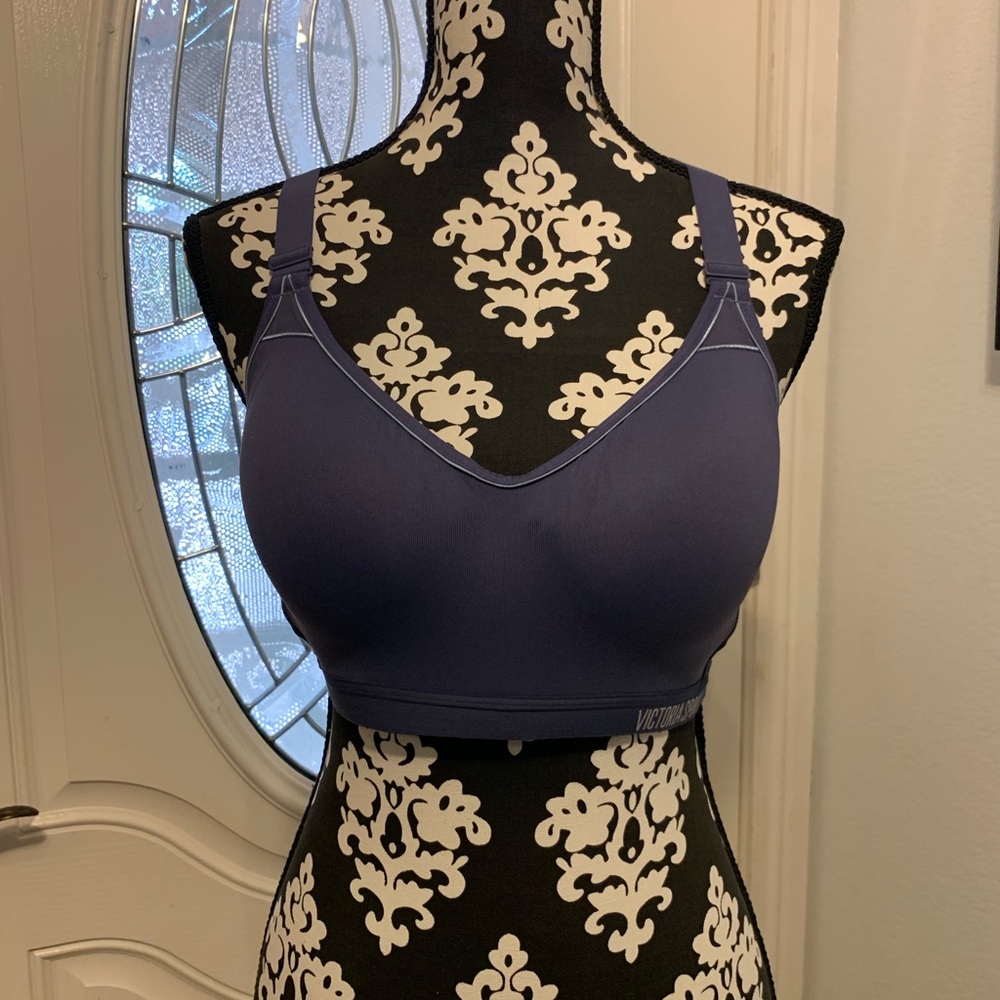 VS Victoria Sport Incredible sports bra